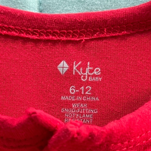 Kyte Baby Red Holiday 2022 line Retired Snap Romper Bamboo size 6-12 Months - Picture 3 of 8